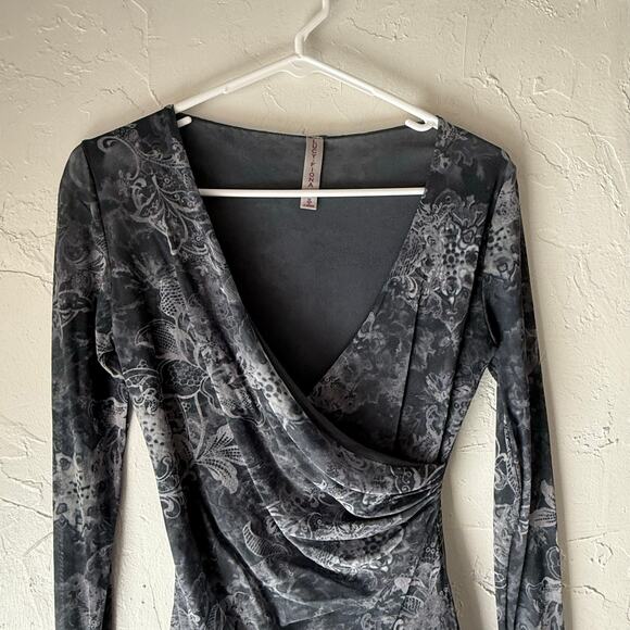 Lucy + Fiona Y2k Renaissance Whimsigoth Chiffon Floral Wrap Mesh Top - Picture 2 of 8